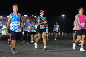 BIB: 10184, 15267, 13007, 15922
                            <button type="button" onclick="openModal(22828623)" class="btn btn-primary btn-sm float-right btn-popup" data-toggle="modal" data-target=".modal-high-quality">
                        <i class="fas fa-shopping-cart"></i> Add to Cart
                    </button>
                                            <button type="button" onclick="isThisMe(22828623, true)" class="btn btn-success btn-sm float-right btn-popup btn-isme hidden" data-toggle="tooltip" data-placement="bottom" title="นี่คือรูปของคุณใช่ไหม คลิกที่นี่เพื่อเอาเข้าอัลบั้ม">
                        <i class="fas fa-plus"></i> Add to album
                    </button>
                    <button type="button" onclick="isThisMe(22828623, false)" class="btn btn-warning btn-sm float-right btn-popup btn-isnotme hidden">
                        <i class="fas fa-ban"></i> Remove from album
                    </button>